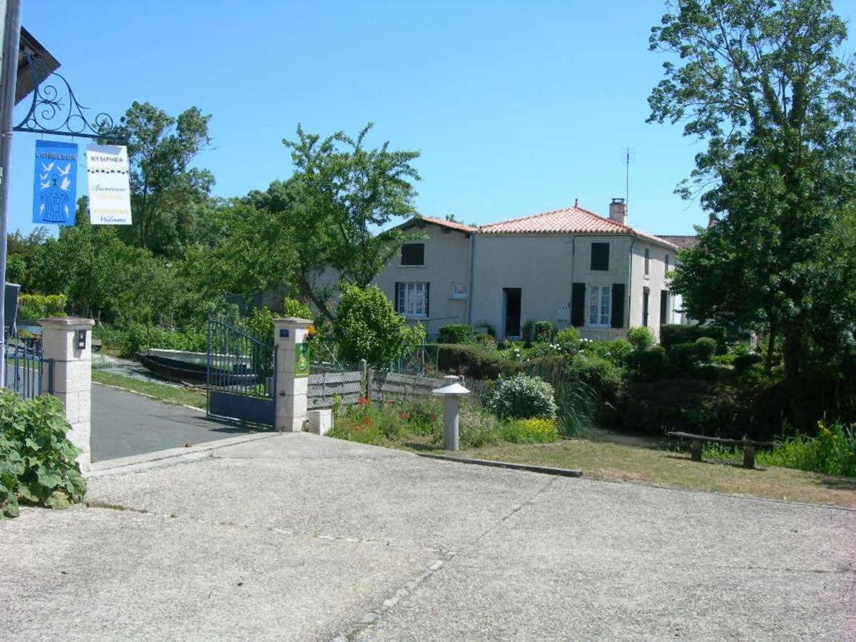 Willa Maison Au Coeur Du Marais Poitevin Avec Barques, Canoes, Pedalo Et Velos Включены - Fr-1-426-147 Damvix Zewnętrze zdjęcie