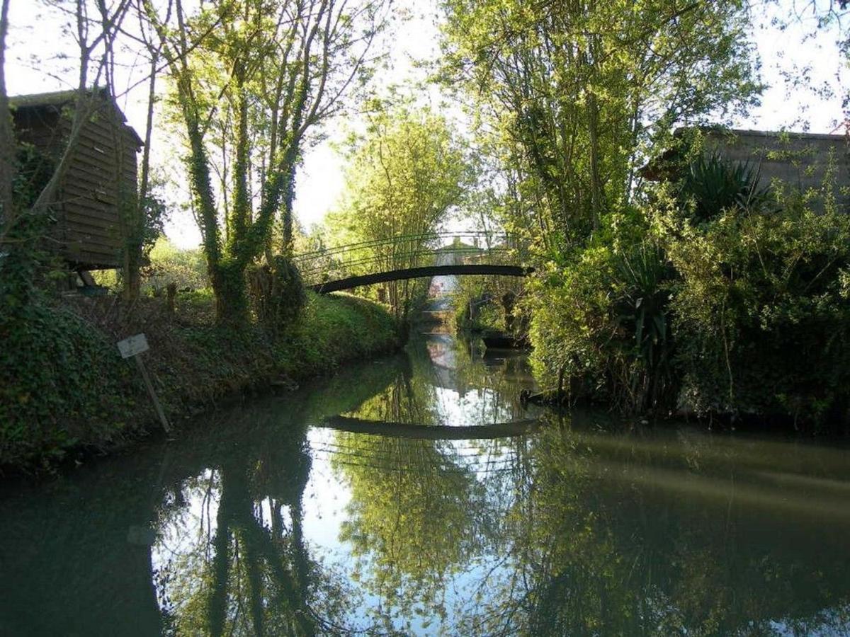 Willa Maison Au Coeur Du Marais Poitevin Avec Barques, Canoes, Pedalo Et Velos Включены - Fr-1-426-147 Damvix Zewnętrze zdjęcie